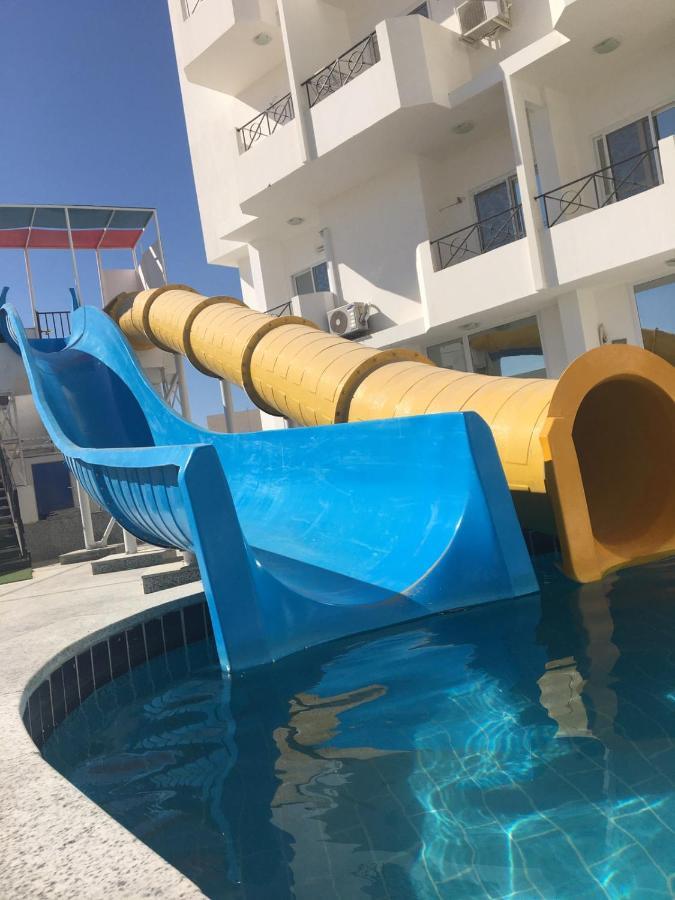 Apartment Taranto Near The Sea Redsealine Hurghada Eksteriør billede